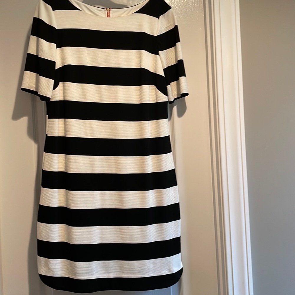 EUC Eliza J Dress